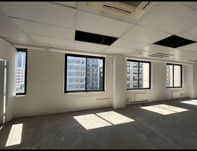 695M² BUILDING TO LET IN CAPE TOWN CITY CENTRE